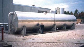 cylindric-steel-tank